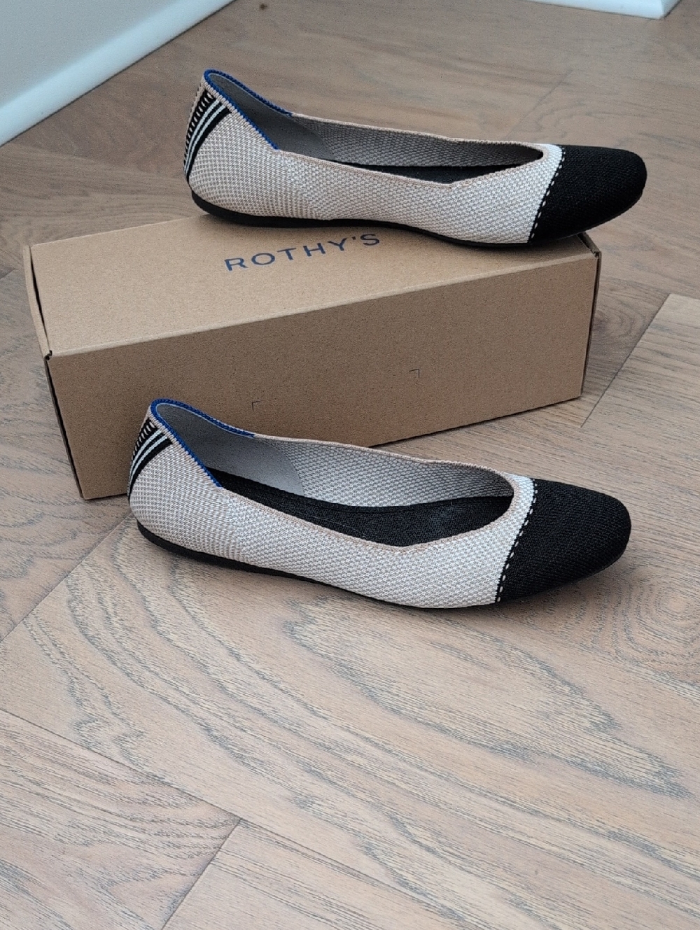 Rothy's The Square Tuxedo Size 9  Knit Slip-On Ballet Flats